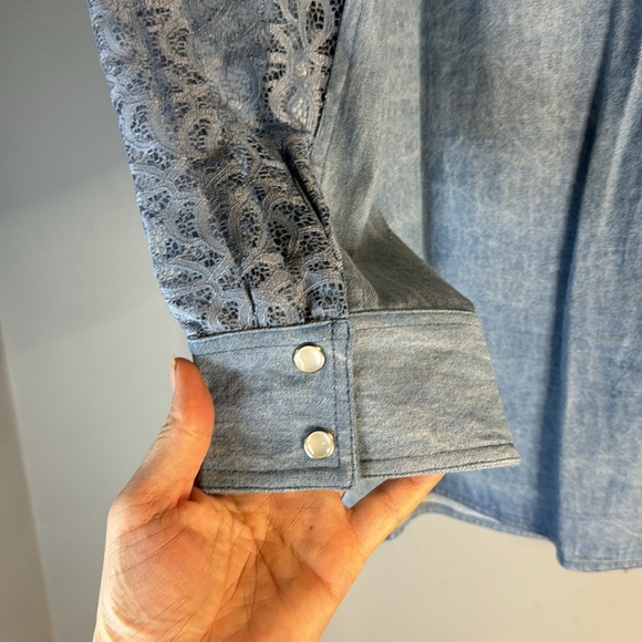 Denim and lace button down long sleeve - Picture 9 of 12